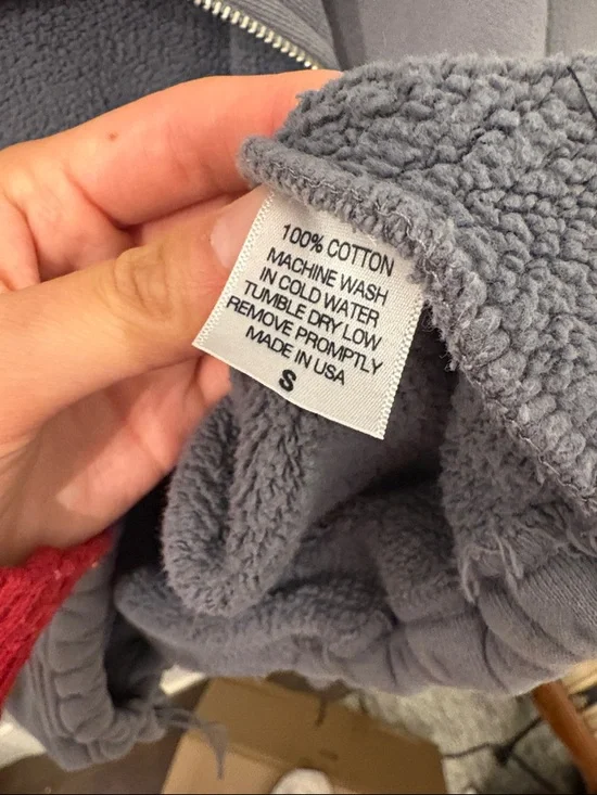 Set active Cropped Quarter-Zip Pullover in Dusty Gray original heavey sweats - Picture 8 of 12